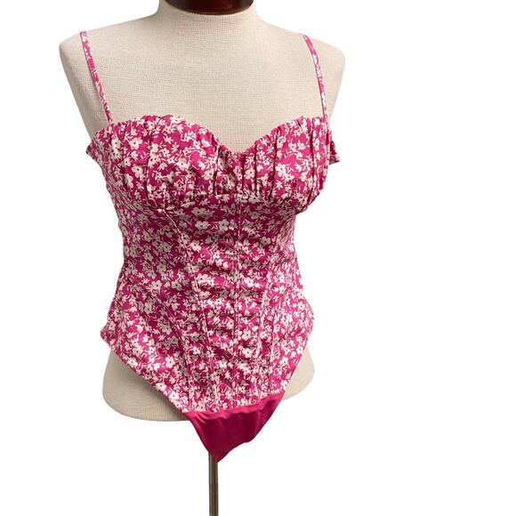 Zara Pink White Floral Bodysuit Sweetheart Size Medium Flirty Casual Side Zip - Picture 1 of 4
